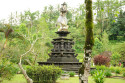Statue im Pura Tirta Empul, Bali