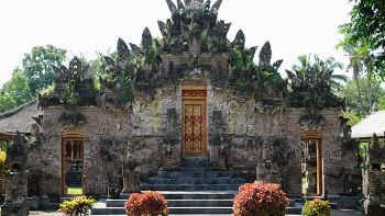 Kori Agung im Pura Beji