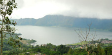 Kratersee des Vulkans Gunung Batur
