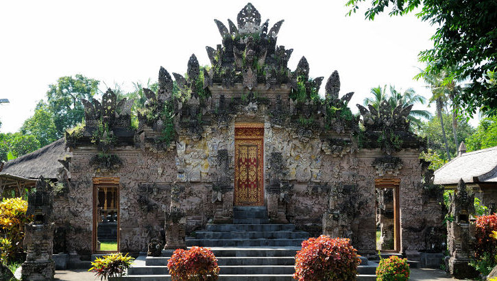 Der Pura Beji ist zwar eher klein, aber architektonisch überaus reichhaltig und sehr interessant Portal zum Pura Beji, Bali