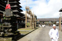 Innenhof des Pura Besakih, Bali