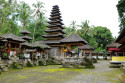 Jeder der Schreine ist für eine andere Gottheit gedacht. Diese leben nicht hier, vielmehr besuchen sie den Tempel Schreine im Pura Kehen in Bangli, Bali