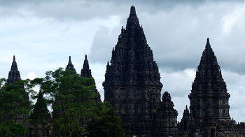 Prambanan ist der größte hinduistische Tempel auf Java Hinduistischer Tempel Prambanan, Java